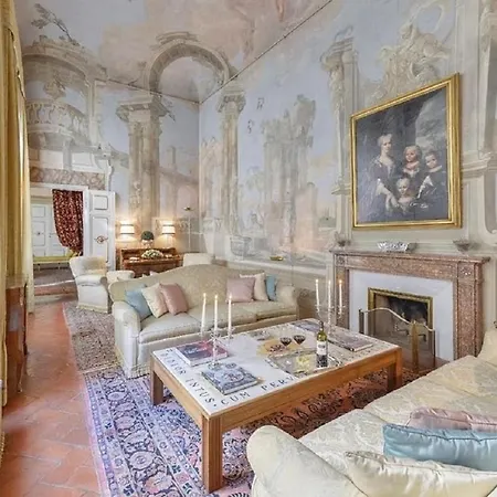 Maggio Palace By Vacavilla Appartement *
