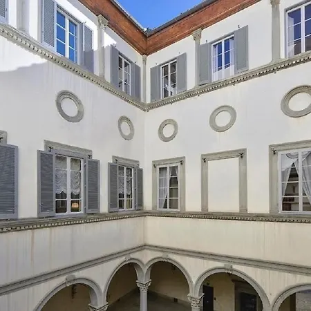 Apartamento Maggio Palace By Vacavilla Florença