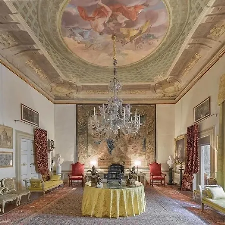 Maggio Palace By Vacavilla Apartamento