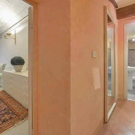 Maggio Palace By Vacavilla Apartamento